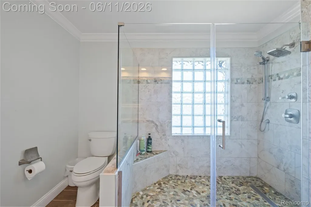 1154 Lake Valley Drive Fenton Charter Township MI 48430
