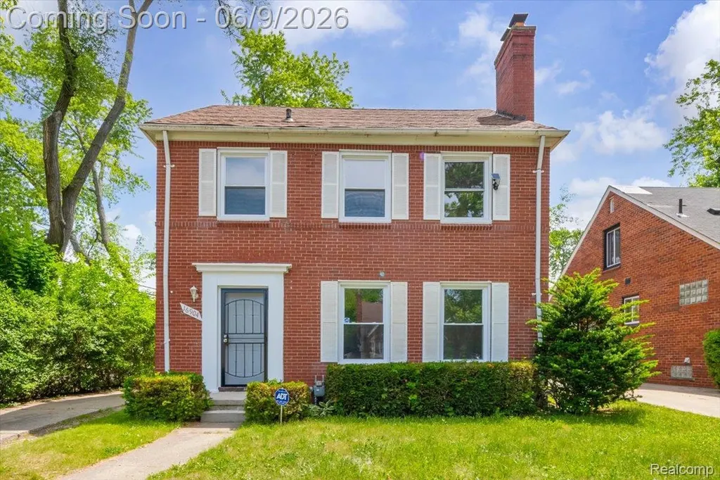 16904 Pierson Street Detroit City MI 48219