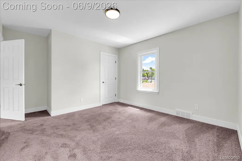 16904 Pierson Street Detroit City MI 48219