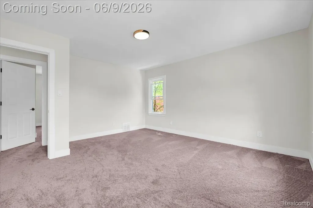 16904 Pierson Street Detroit City MI 48219