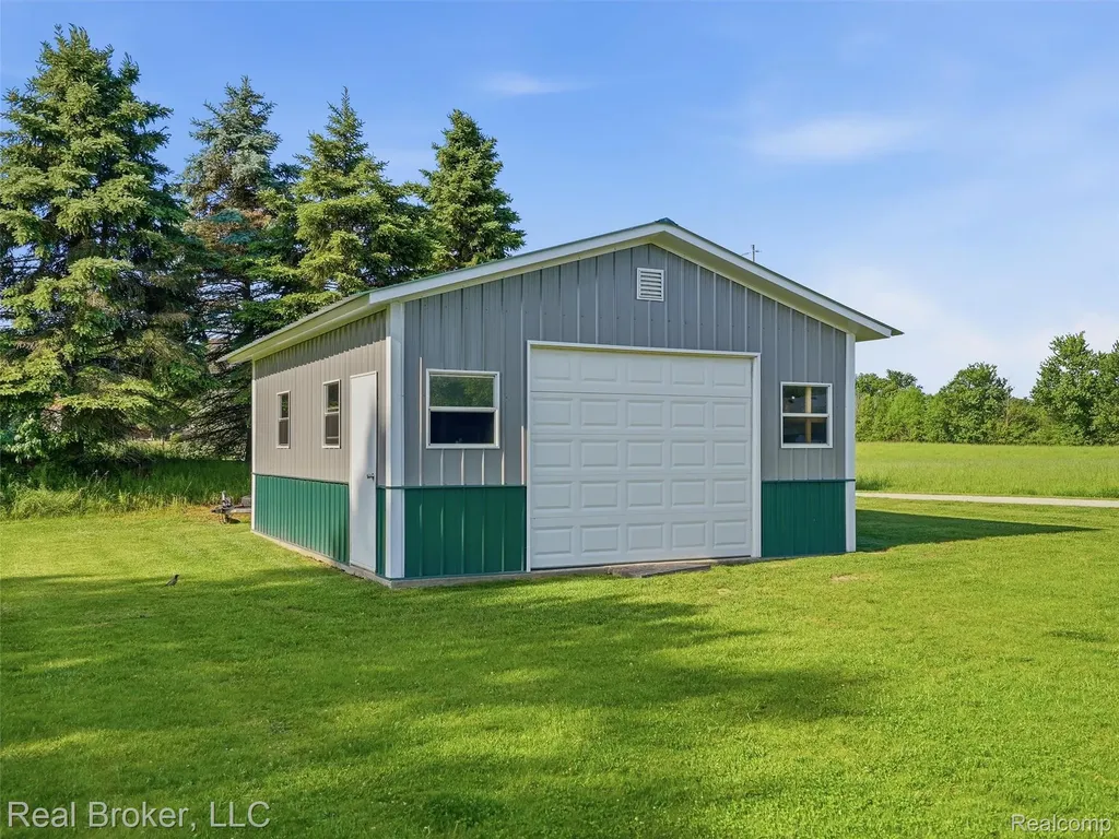 7271 Ray Road Argentine Township MI 48473