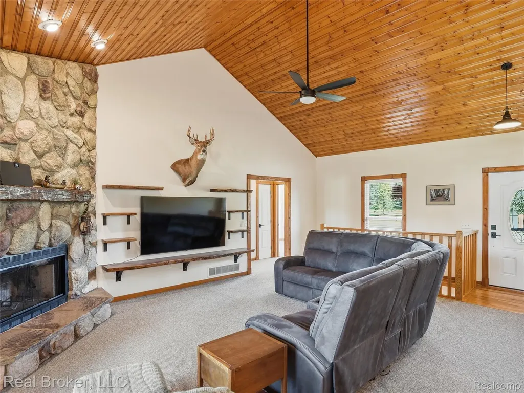 7271 Ray Road Argentine Township MI 48473