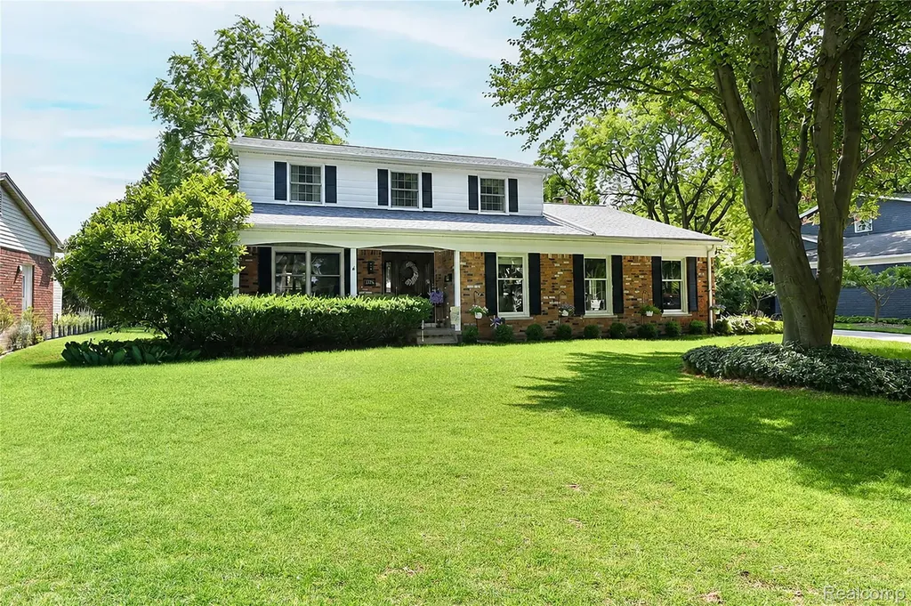3798 Ledge Drive Troy City MI 48084