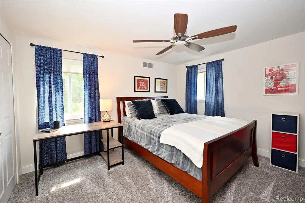 3798 Ledge Drive Troy City MI 48084