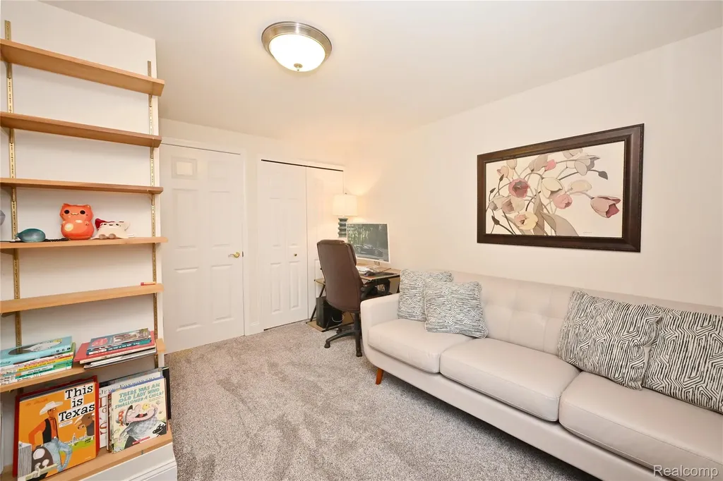 3798 Ledge Drive Troy City MI 48084