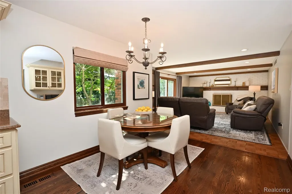 3798 Ledge Drive Troy City MI 48084