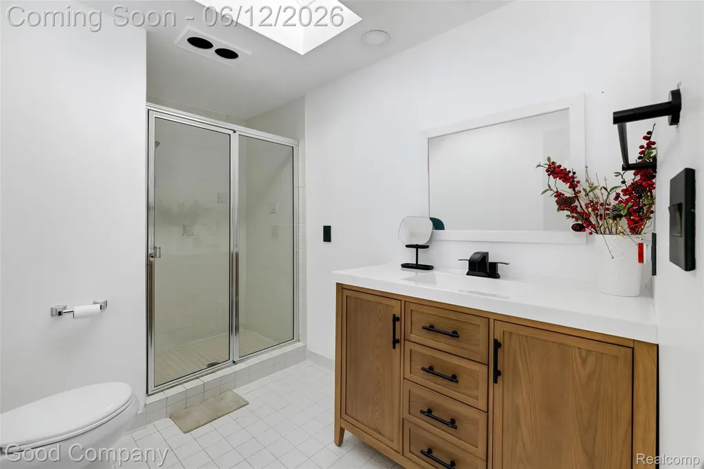 3176 Chambord Drive West Bloomfield Charter Township MI 48323