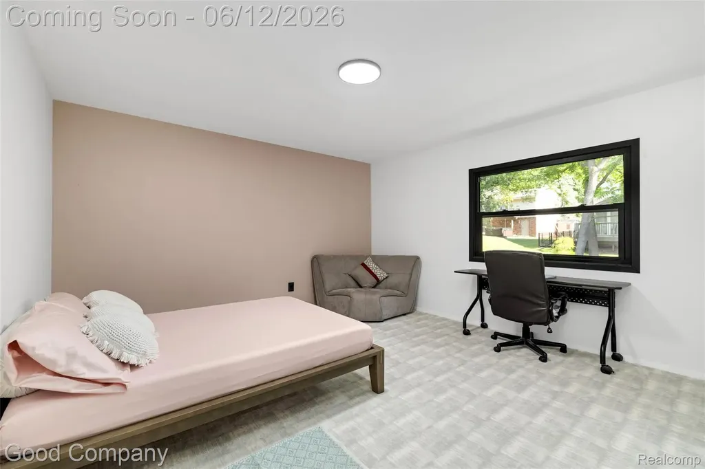 3176 Chambord Drive West Bloomfield Charter Township MI 48323