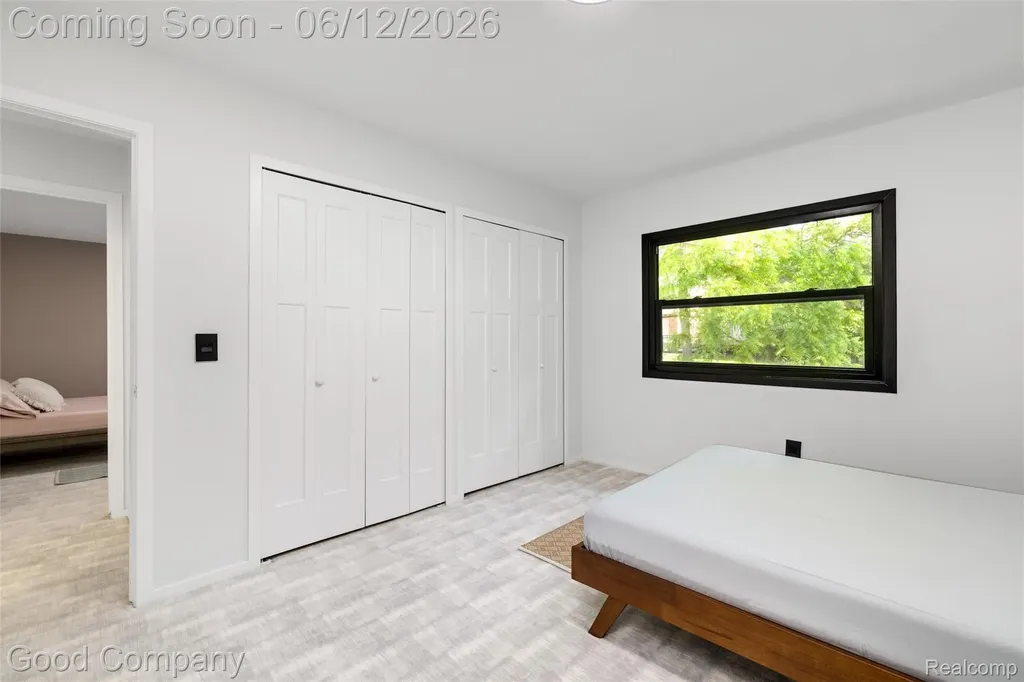 3176 Chambord Drive West Bloomfield Charter Township MI 48323