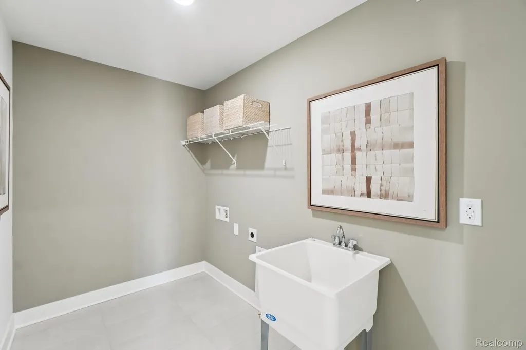 289 Lantana Drive Brighton City MI 48116