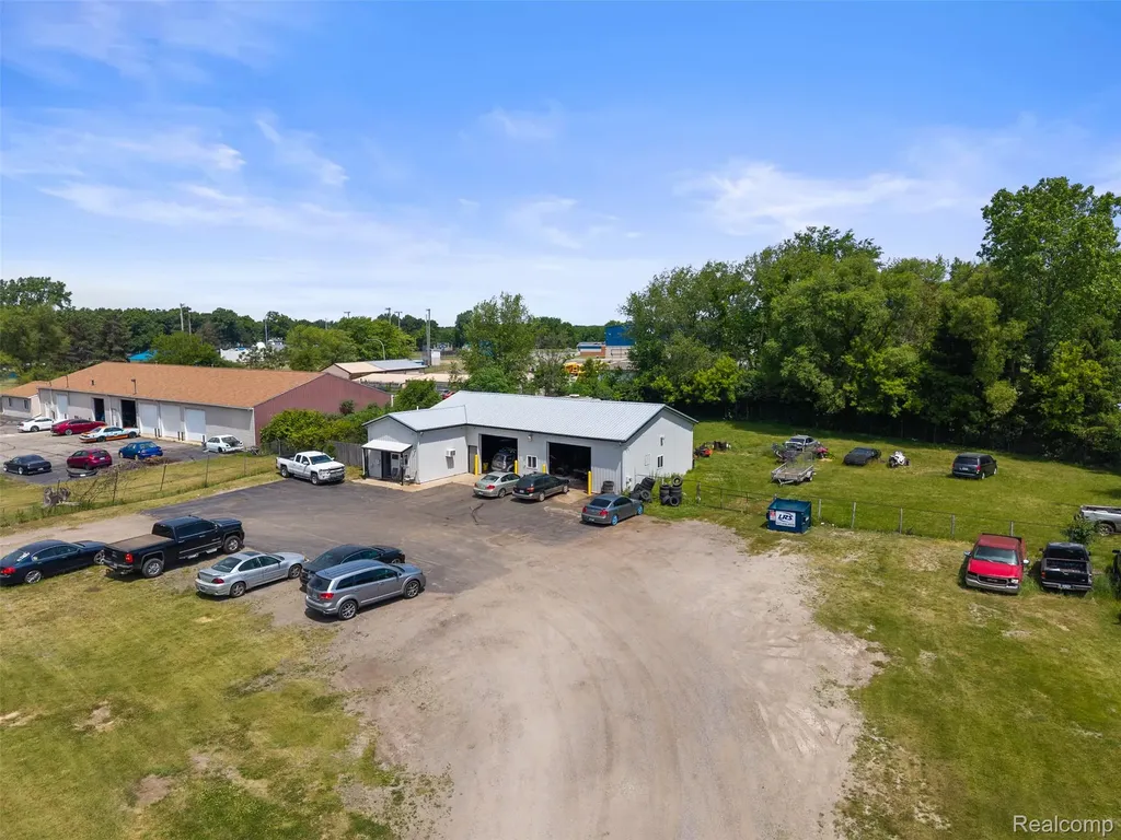 4114 E Michigan Avenue Leoni Township MI 49202
