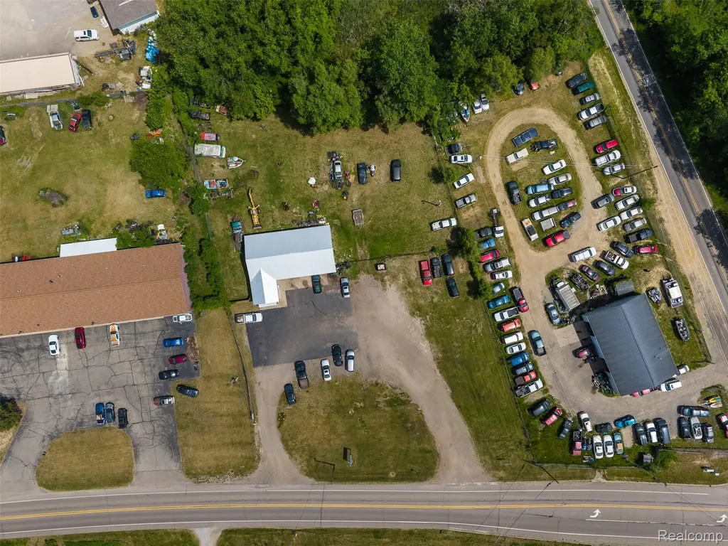 4114 E Michigan Avenue Leoni Township MI 49202