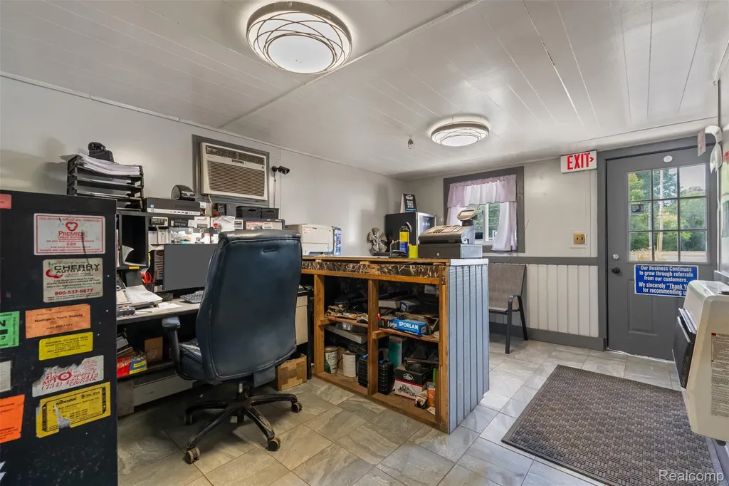 4114 E Michigan Avenue Leoni Township MI 49202