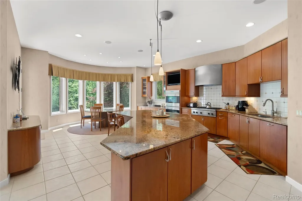 8479 Misty Meadows Grand Blanc Charter Township MI 48439