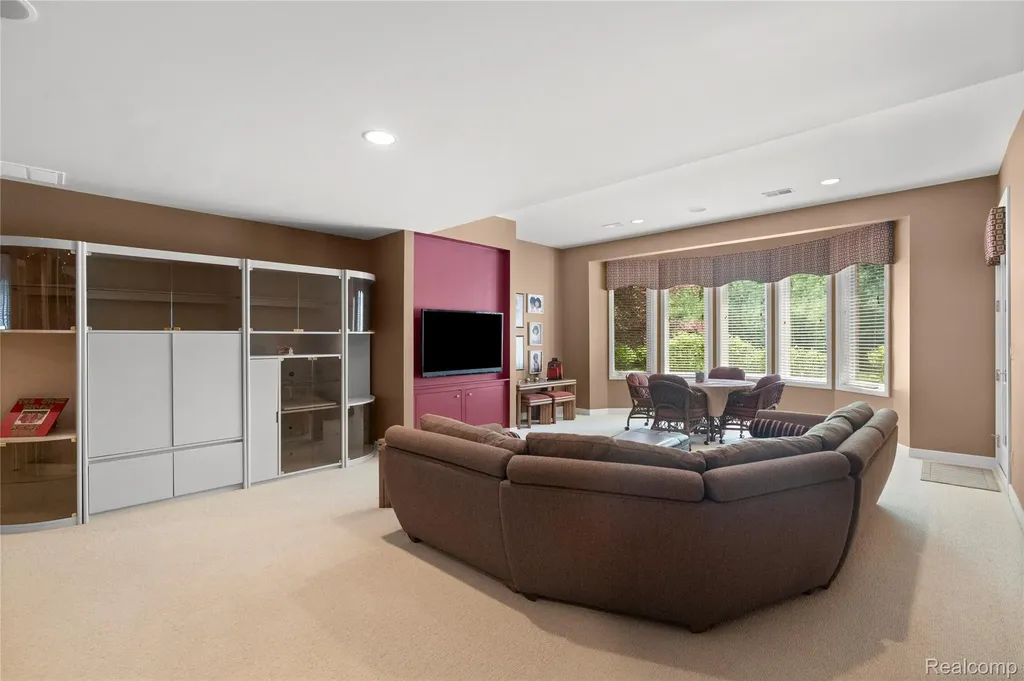 8479 Misty Meadows Grand Blanc Charter Township MI 48439