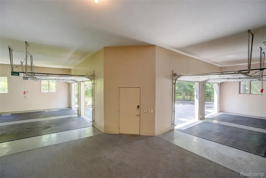 8479 Misty Meadows Grand Blanc Charter Township MI 48439