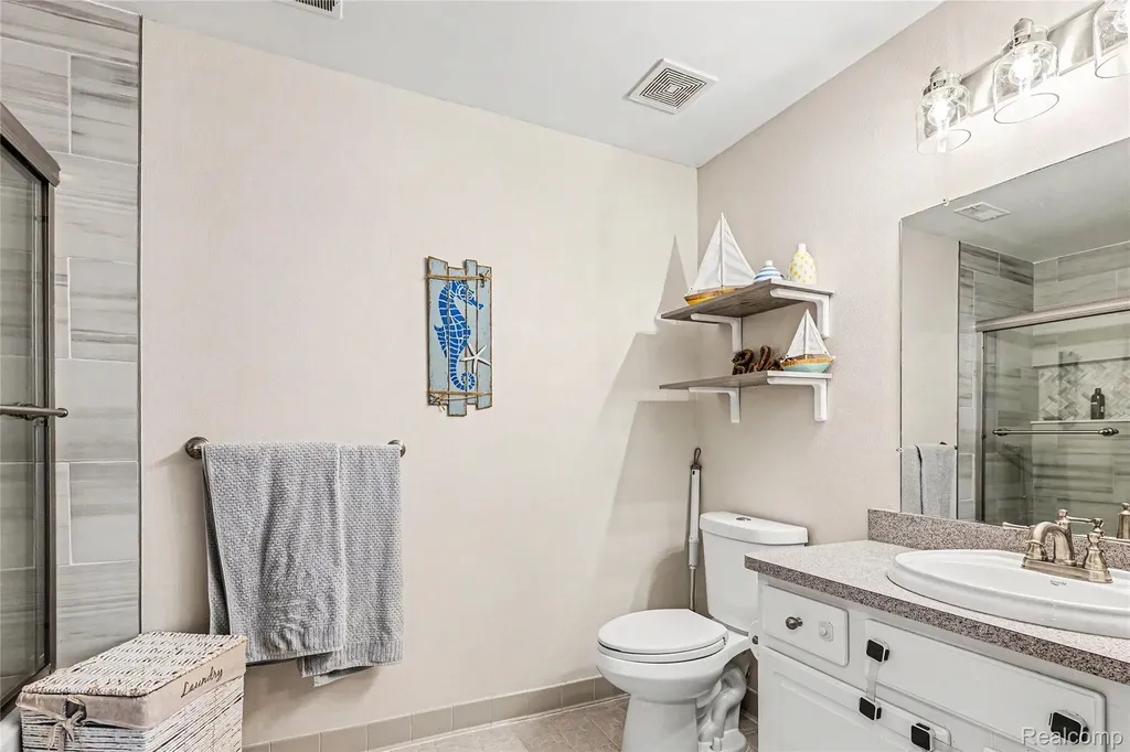 16440 Dominion Drive Macomb Township MI 48044