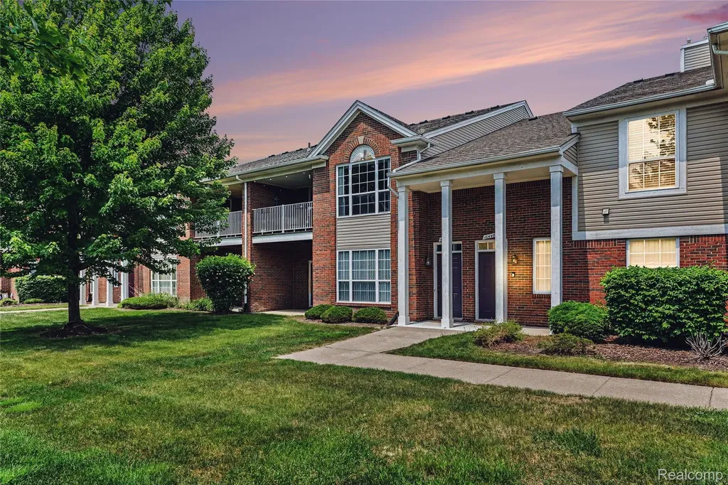 16440 Dominion Drive Macomb Township MI 48044