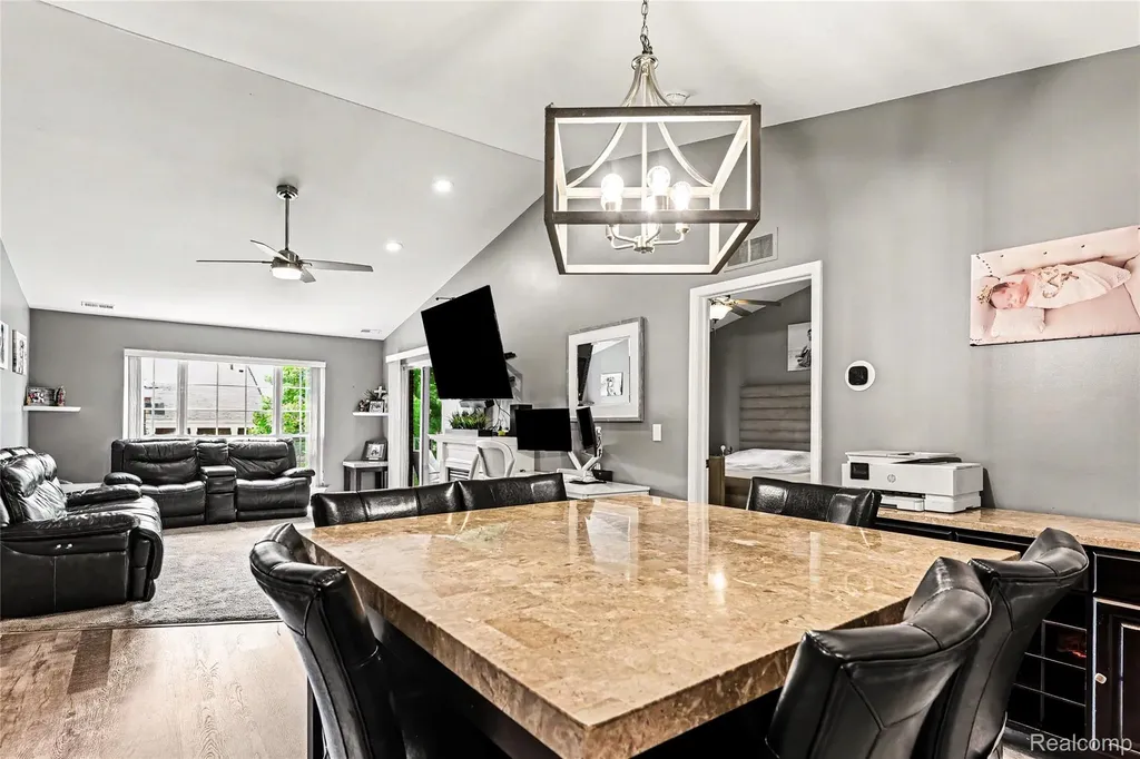 16440 Dominion Drive Macomb Township MI 48044