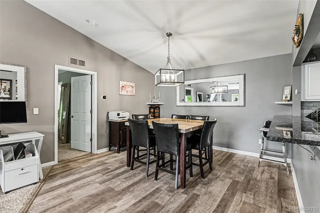 16440 Dominion Drive Macomb Township MI 48044