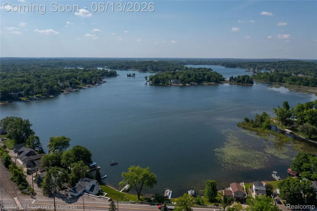 7224 Andersonville Road Independence Charter Township MI 48346