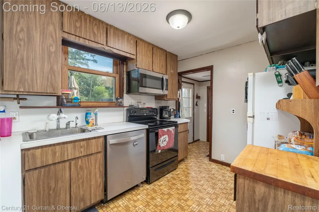 7224 Andersonville Road Independence Charter Township MI 48346