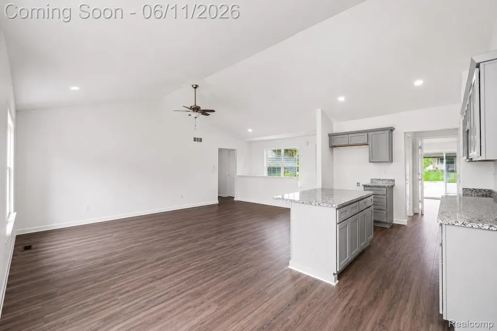6465 Whisper Ridge Court Burton City MI 48509