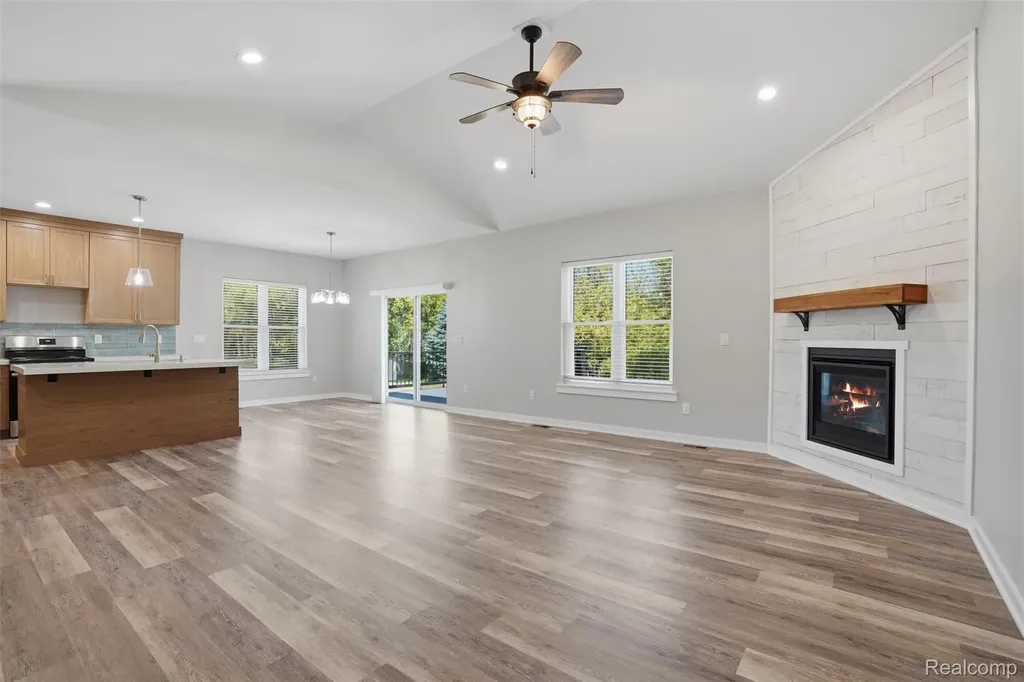 6320 Birch Meadows Lane Handy Township MI 48836
