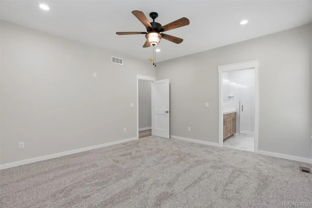 6320 Birch Meadows Lane Handy Township MI 48836