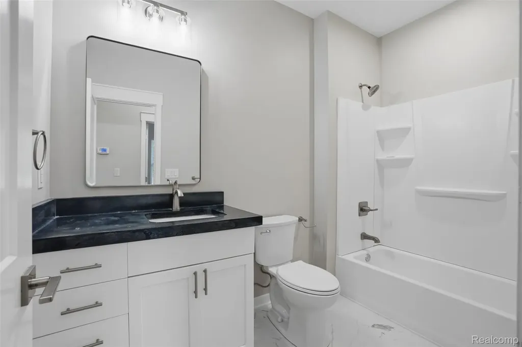 6320 Birch Meadows Lane Handy Township MI 48836