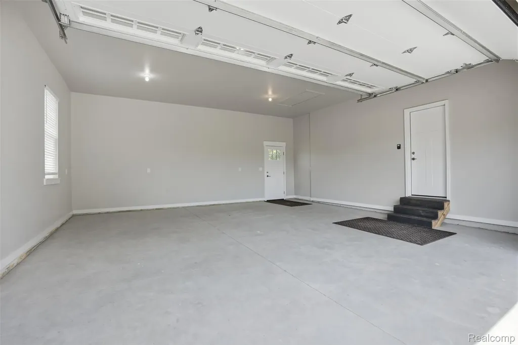 6320 Birch Meadows Lane Handy Township MI 48836