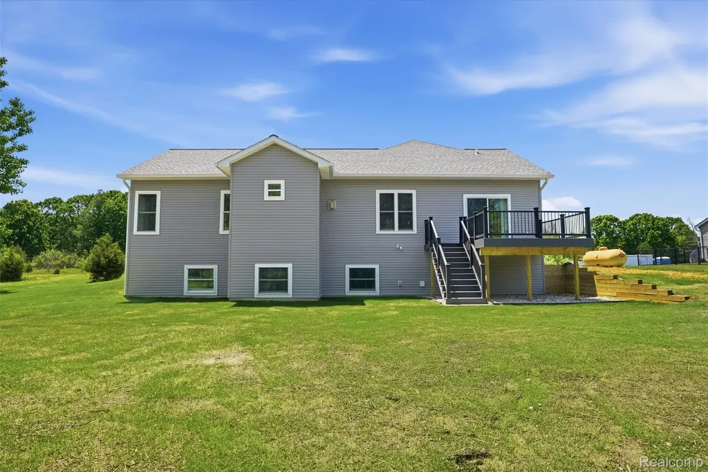 6320 Birch Meadows Lane Handy Township MI 48836