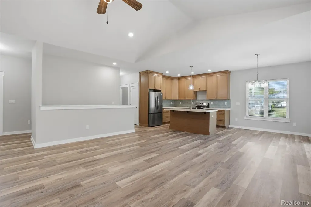 6320 Birch Meadows Lane Handy Township MI 48836