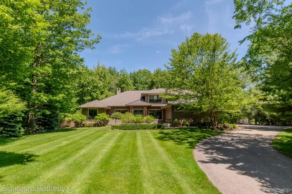 3479 E Shady Ridge Lane Larkin Charter Township MI 48642