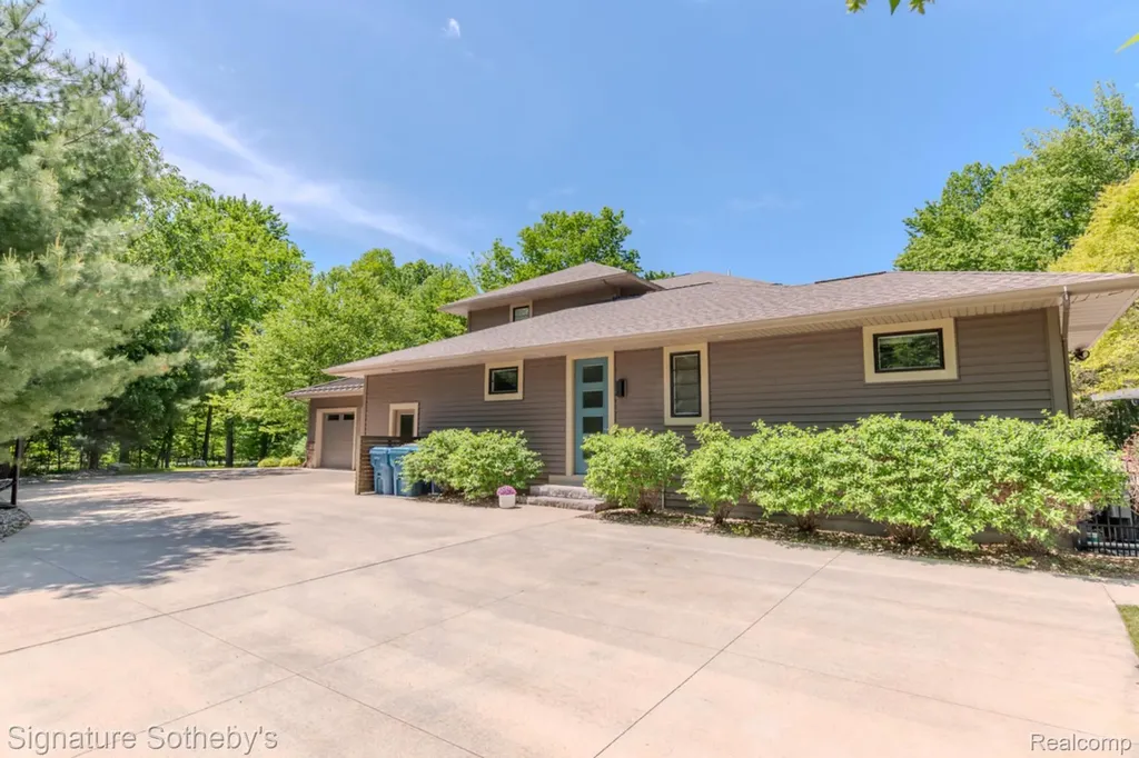 3479 E Shady Ridge Lane Larkin Charter Township MI 48642