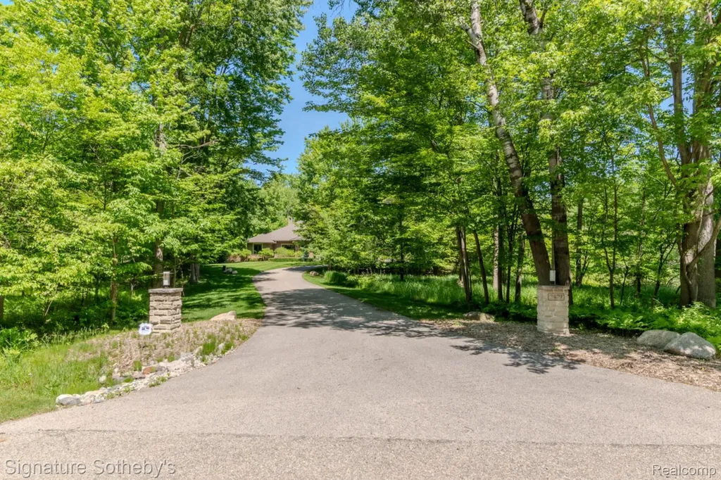 3479 E Shady Ridge Lane Larkin Charter Township MI 48642