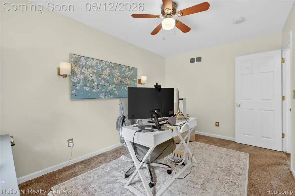 34377 Colfax Drive Farmington Hills City MI 48335