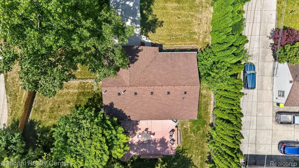 34377 Colfax Drive Farmington Hills City MI 48335
