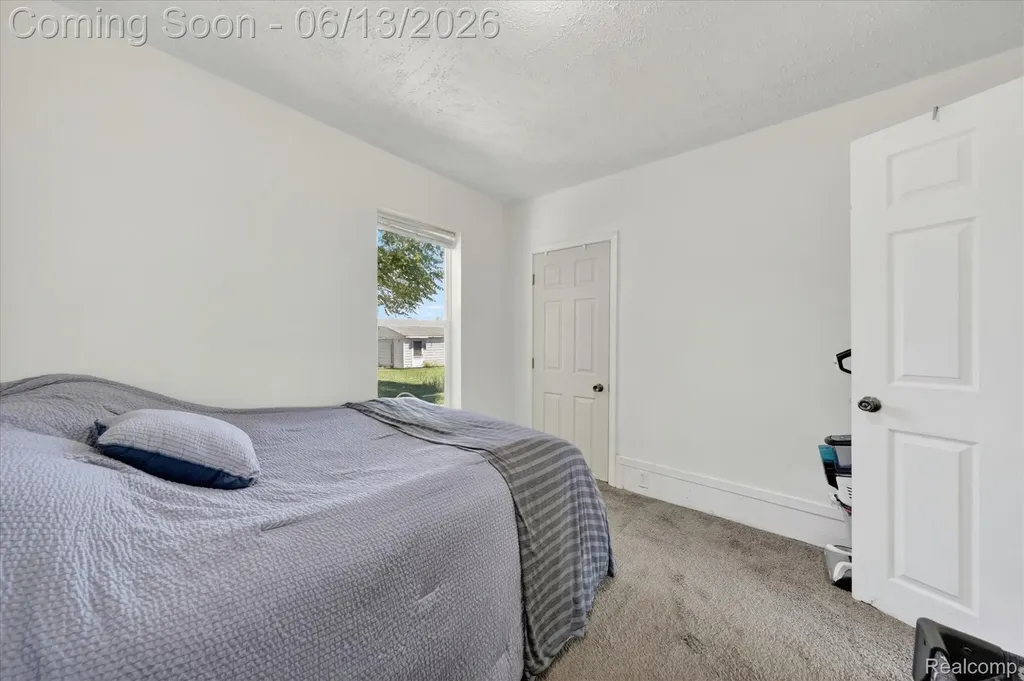 47 Avery Street Mt. Clemens City MI 48043