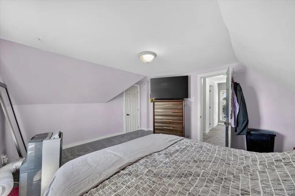 47 Avery Street Mt. Clemens City MI 48043