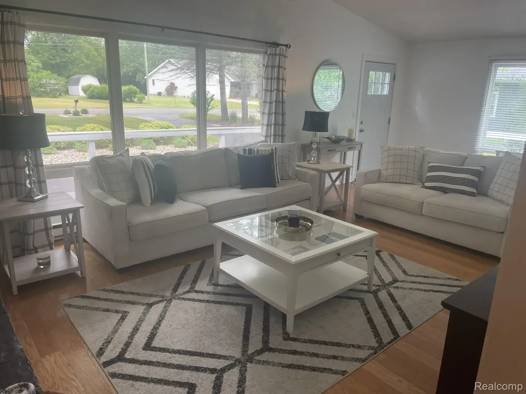2141 Derfla Drive Royalton Township MI 49085