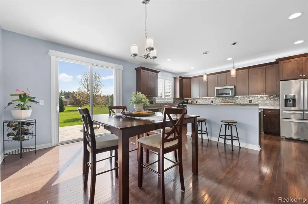 801 Watersmeet Drive Oxford Charter Township MI 48371