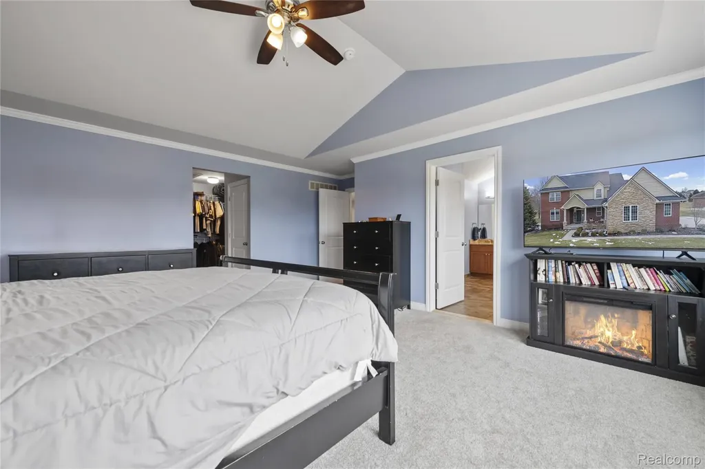 801 Watersmeet Drive Oxford Charter Township MI 48371