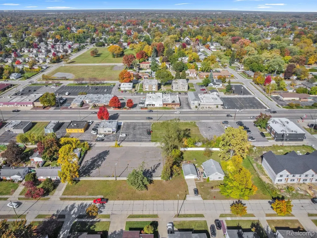 30759 Ford Road Garden City City MI 48135