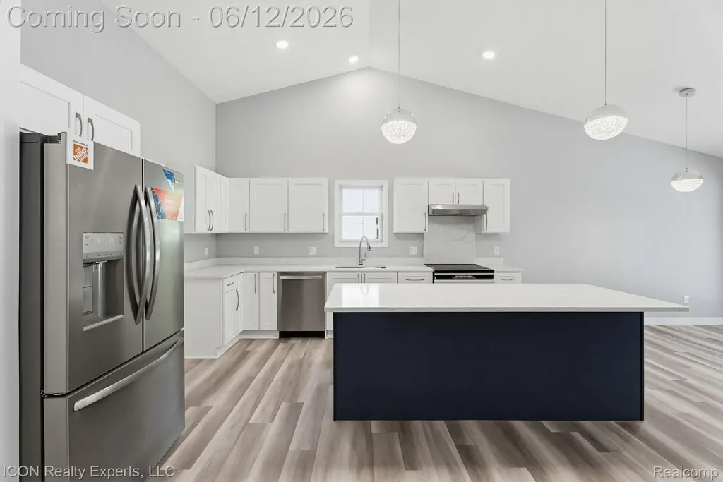 3907 Pontiac Lake Road Waterford Charter Township MI 48328