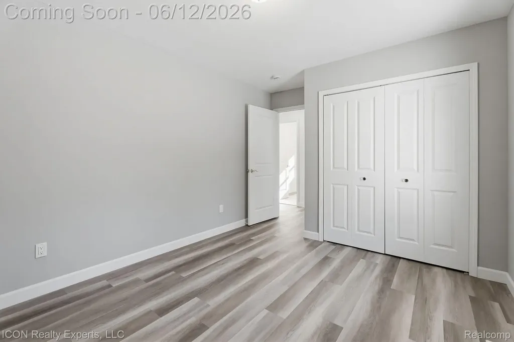 3907 Pontiac Lake Road Waterford Charter Township MI 48328