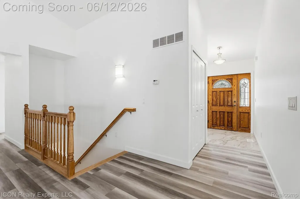 3907 Pontiac Lake Road Waterford Charter Township MI 48328
