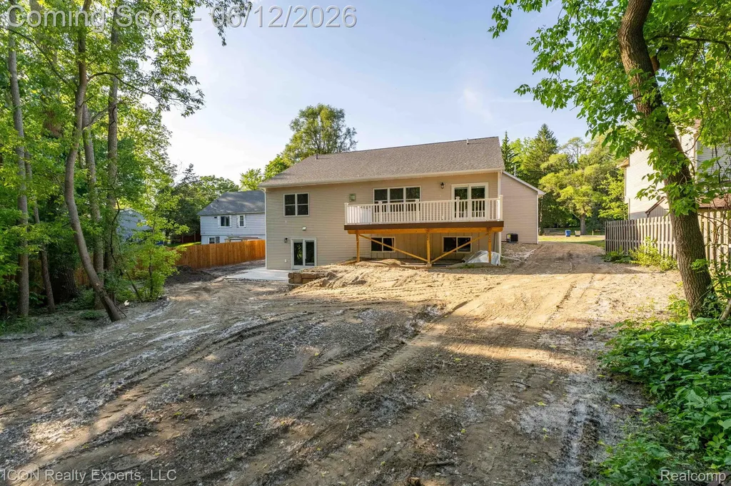 3907 Pontiac Lake Road Waterford Charter Township MI 48328