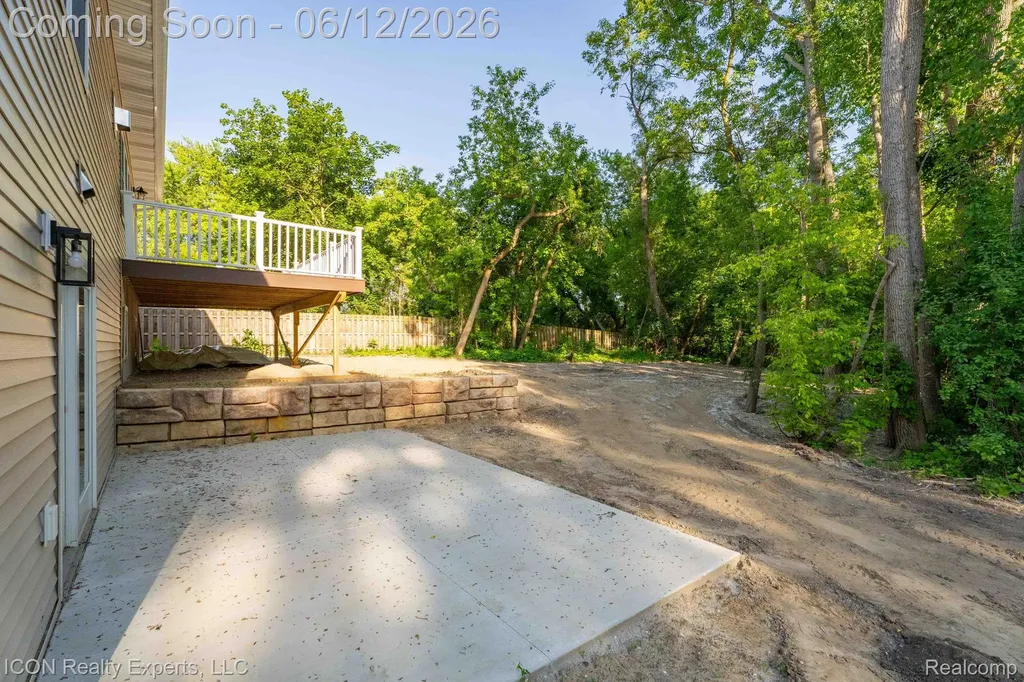 3907 Pontiac Lake Road Waterford Charter Township MI 48328
