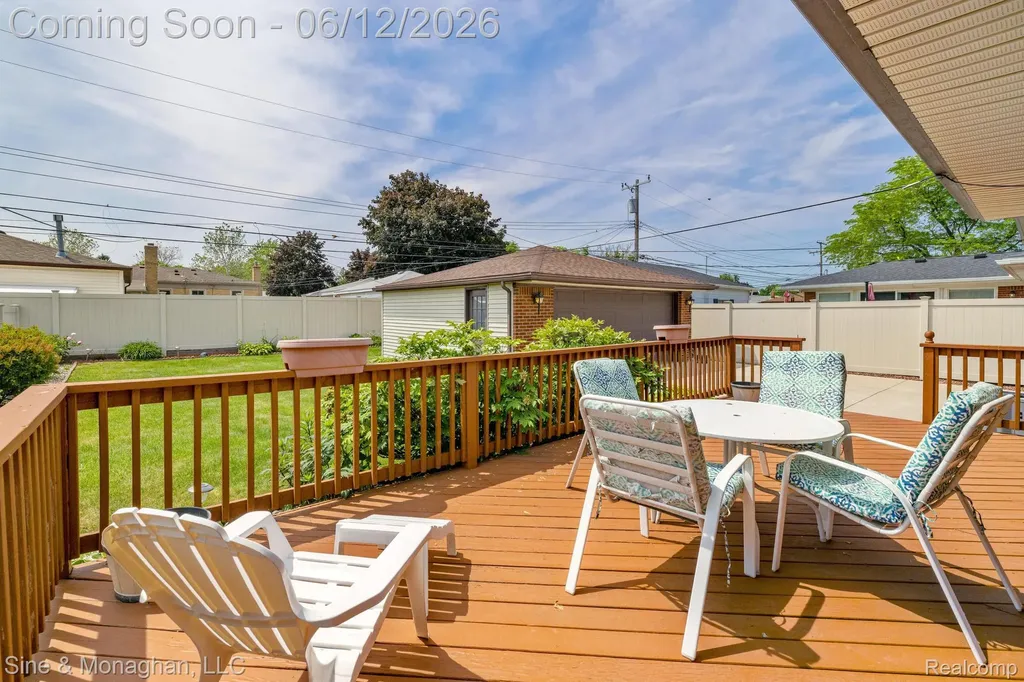 1924 Newman Street Trenton City MI 48183
